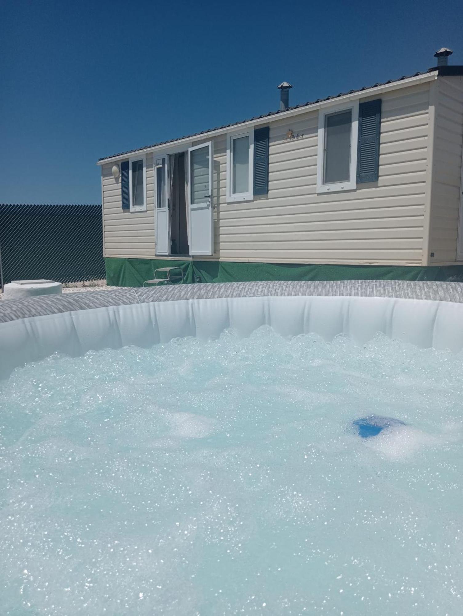 Casita Mh Acogedora Para 6 Con Jacuzzy Chiclana de la Frontera Exterior foto